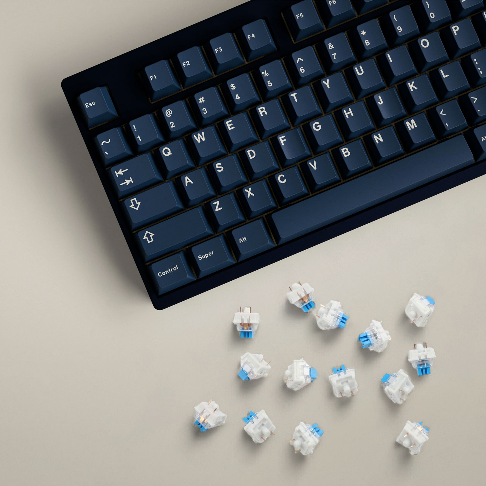 Interruptores de Teclado iTLY, - Gaming Keyboard Bluetooth reseña y precio